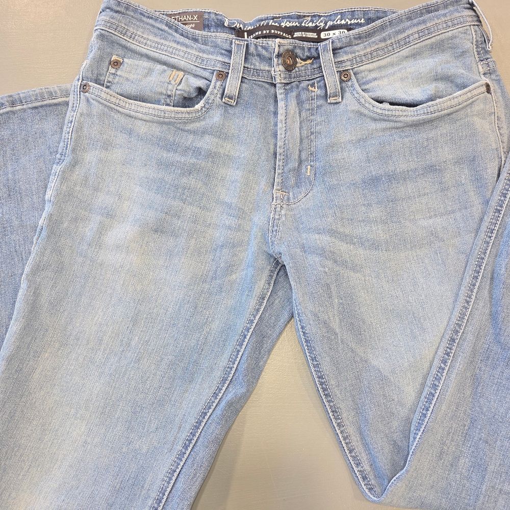 Ethan-X Men Straight Leg I Jeans by Buffalo Slim Jeans Medium Wash *Sz 30x30 GUC